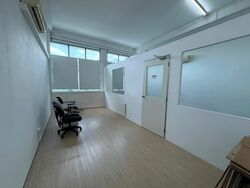 Shun Li Industrial Park (D14), Office #537372731